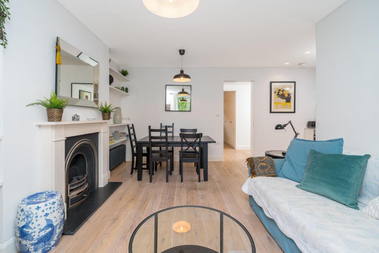 ロンドンJoivy Stylish 2-Bed Flat With Garden In Notting Hillアパートメント エクステリア 写真